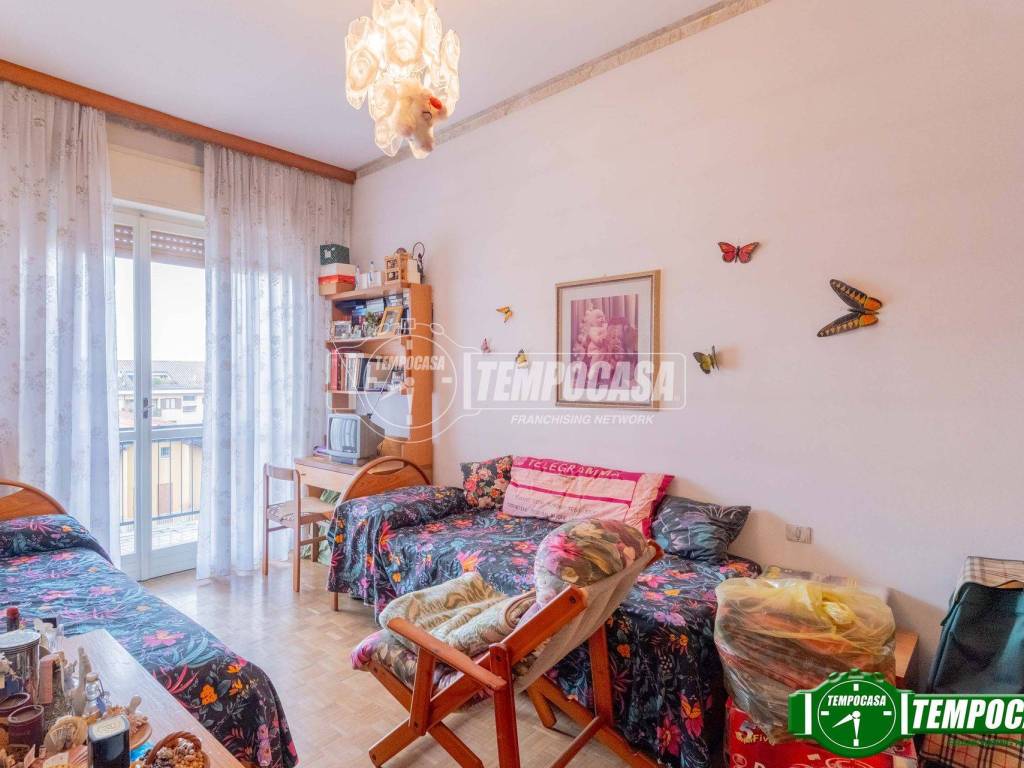 Appartamento a Magenta in Via Cristoforo Colombo - Foto 4