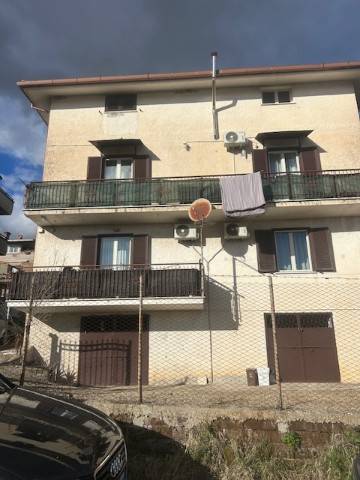 Appartamento a Capena in Via Provinciale Capena Bivio, 35 - Foto 2