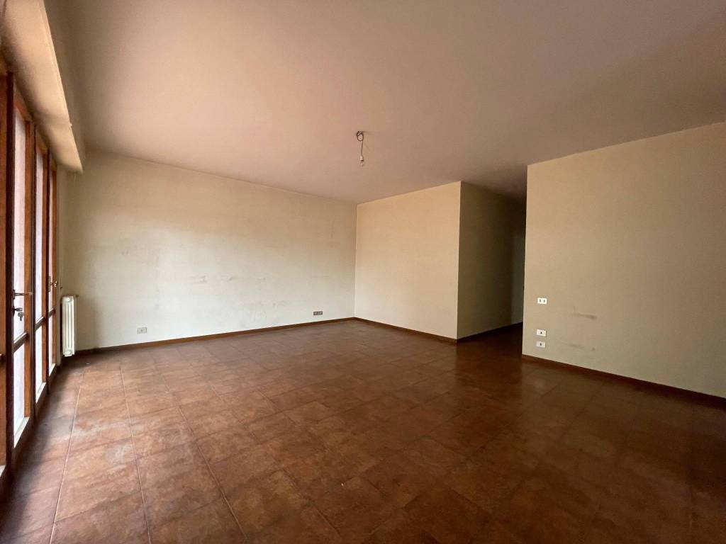 Appartamento a Prato in Via Monte Grappa - Foto 3