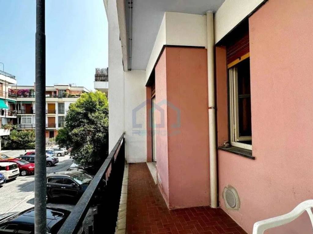 Appartamento a Albissola marina in Piazzale Piemonte - Foto 3