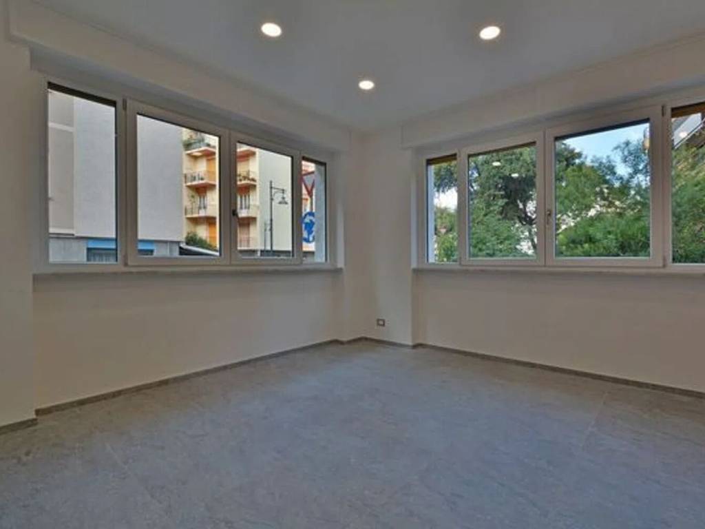Appartamento a Albissola marina in Via Del Forte - Foto 2