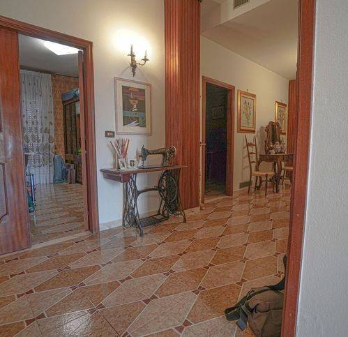 Appartamento a Eboli in Viale Tavoliello 12 - Foto 4
