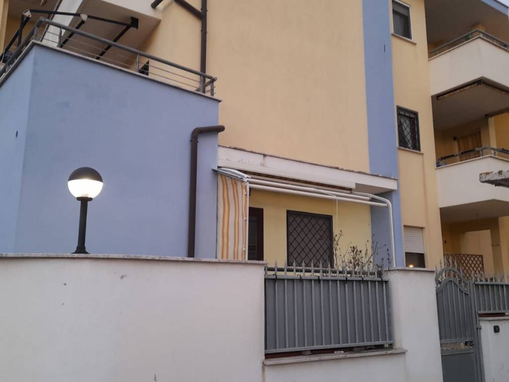 Appartamento a Fiumicino in Via Serrenti - Foto 2