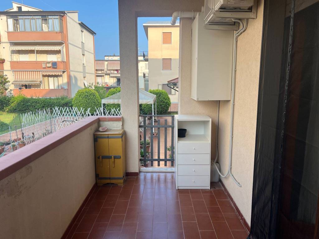Appartamento a Follonica in Via Etruria - Foto 3