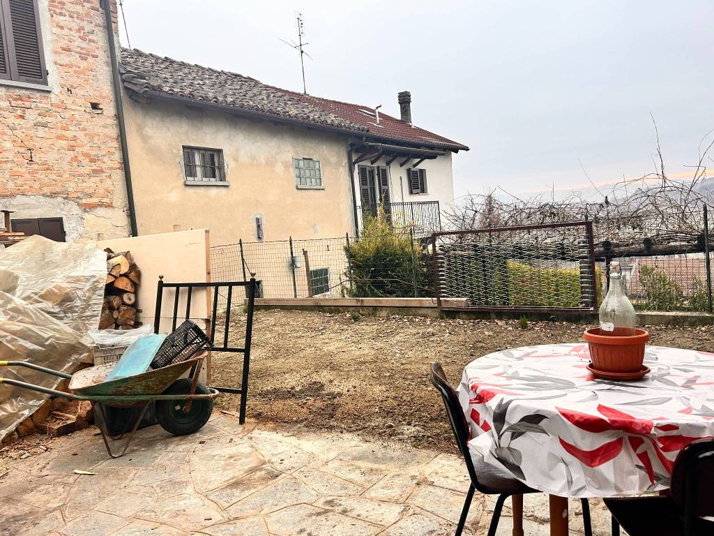 Villa a Castagnole delle lanze in Via Vittoria, 30 - Foto 3