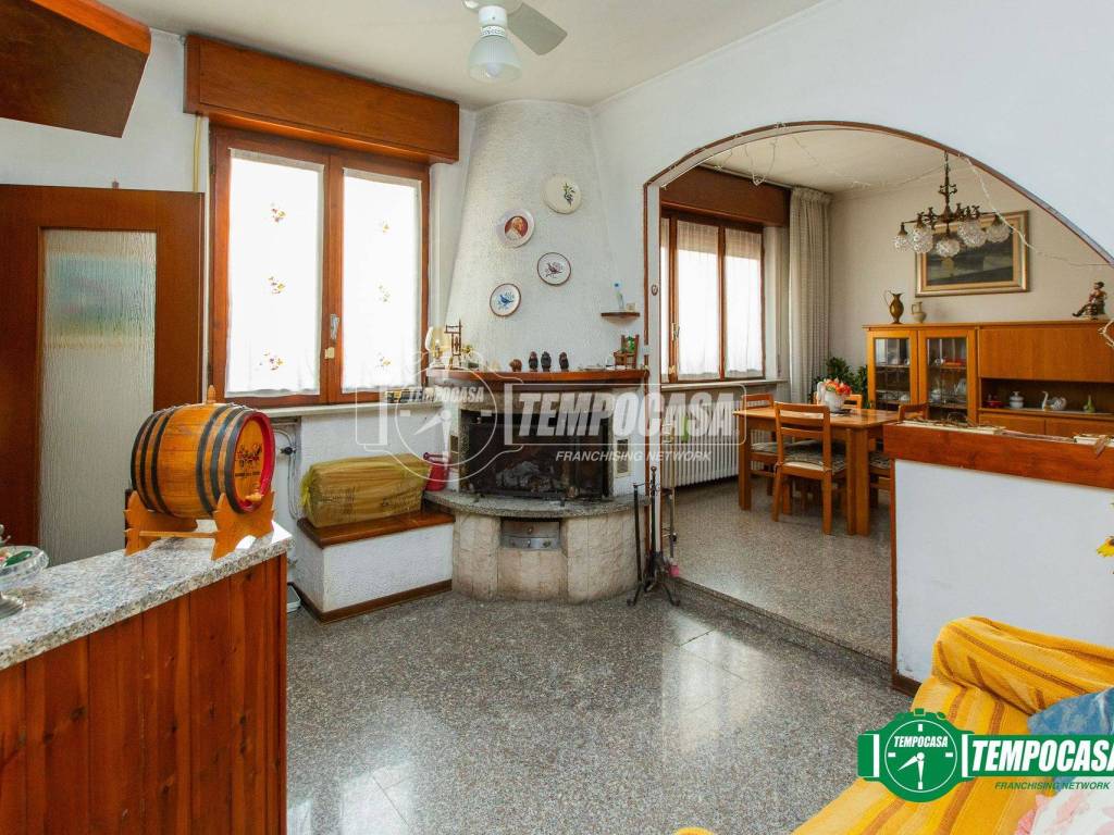 Appartamento a Magnago in Via Guglielmo Marconi 3 - Foto 4