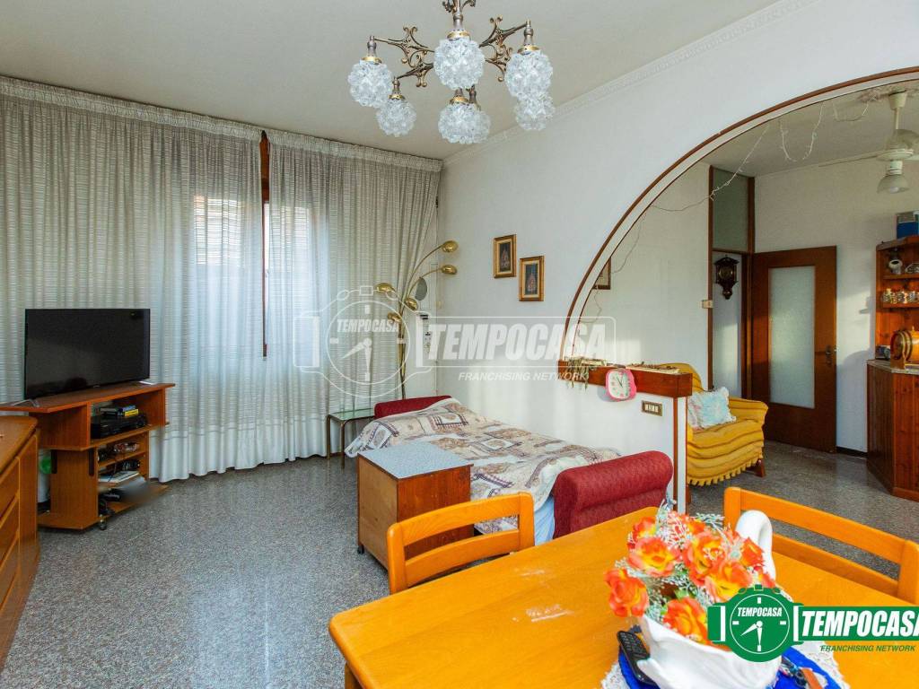 Appartamento a Magnago in Via Guglielmo Marconi 3 - Foto 5