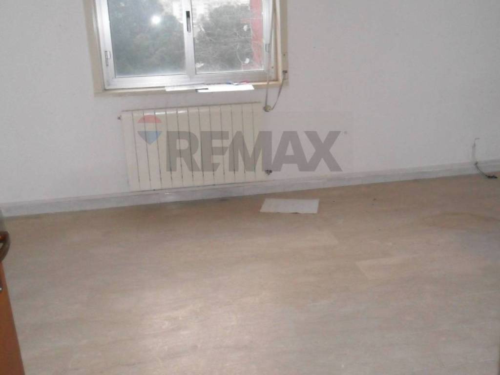 Appartamento a Caltanissetta in Via Carlo Pisacane, 18 - Foto 4