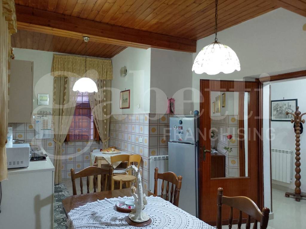 Appartamento a Sermoneta in Via Guglielmo Marconi, 7 - Foto 2