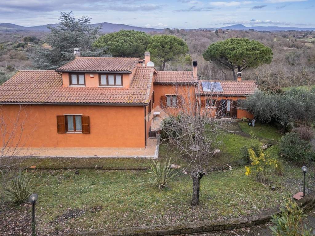 Villa a Canale monterano in Via Montevirginio, 63 - Foto 3