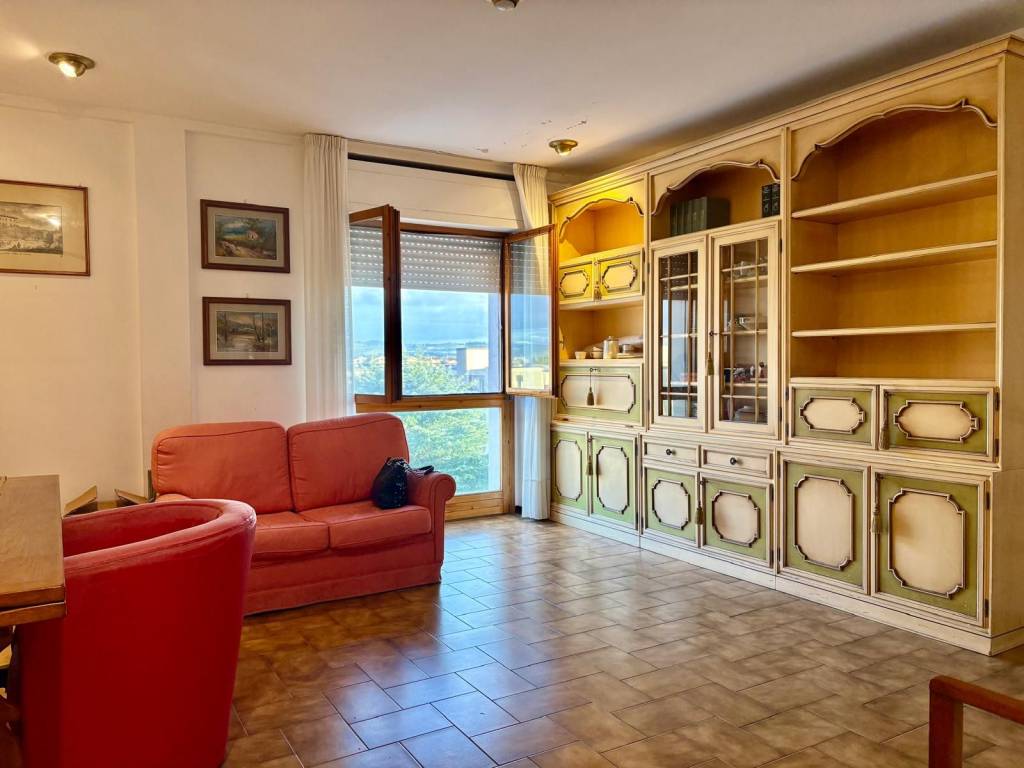 Appartamento a Empoli in Via Isonzo - Foto 2