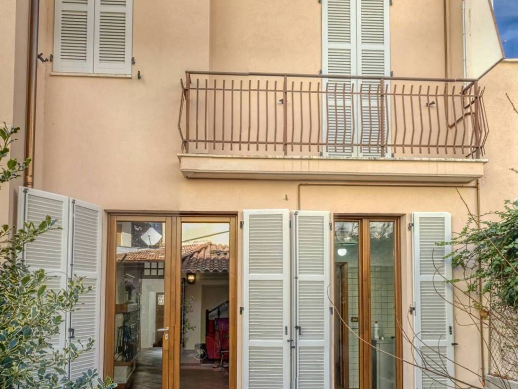 Appartamento a Ascoli piceno in lungo castellano, 18 - Foto 2