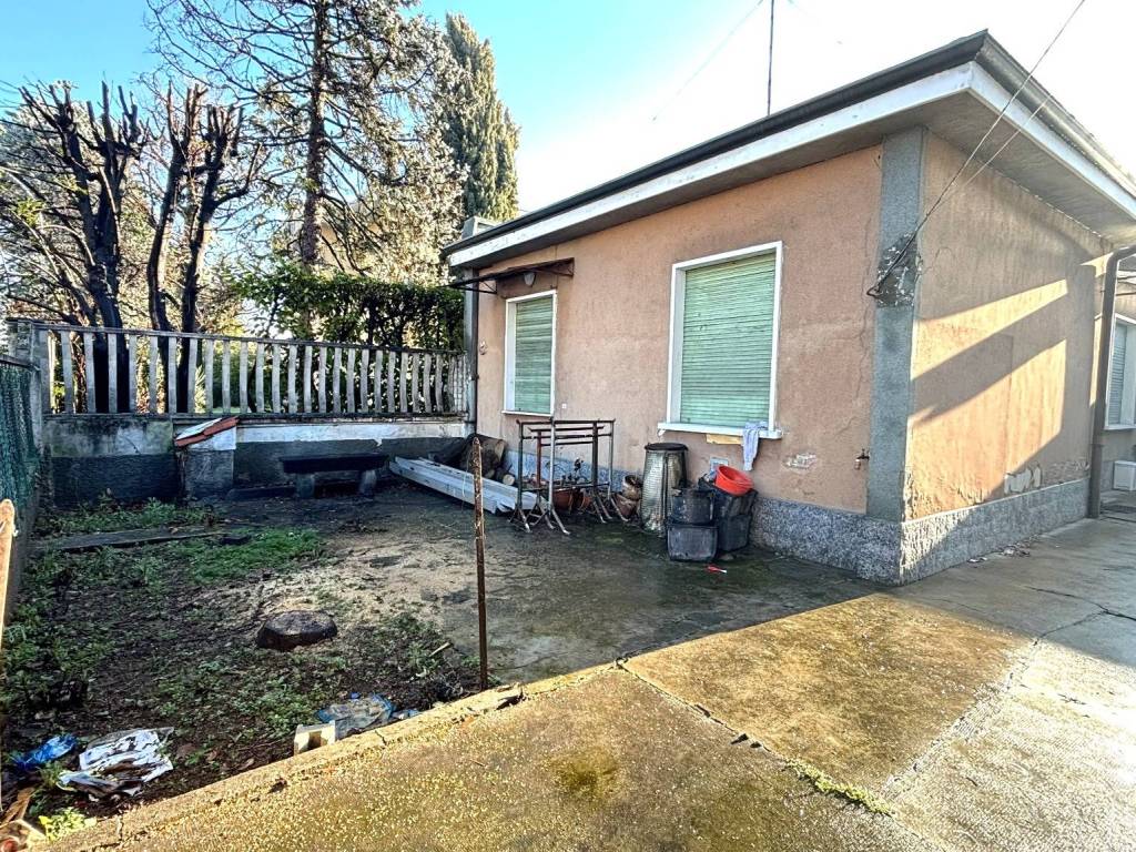 Villa a Cerro maggiore in Via Pietro Micca, 10 - Foto 3