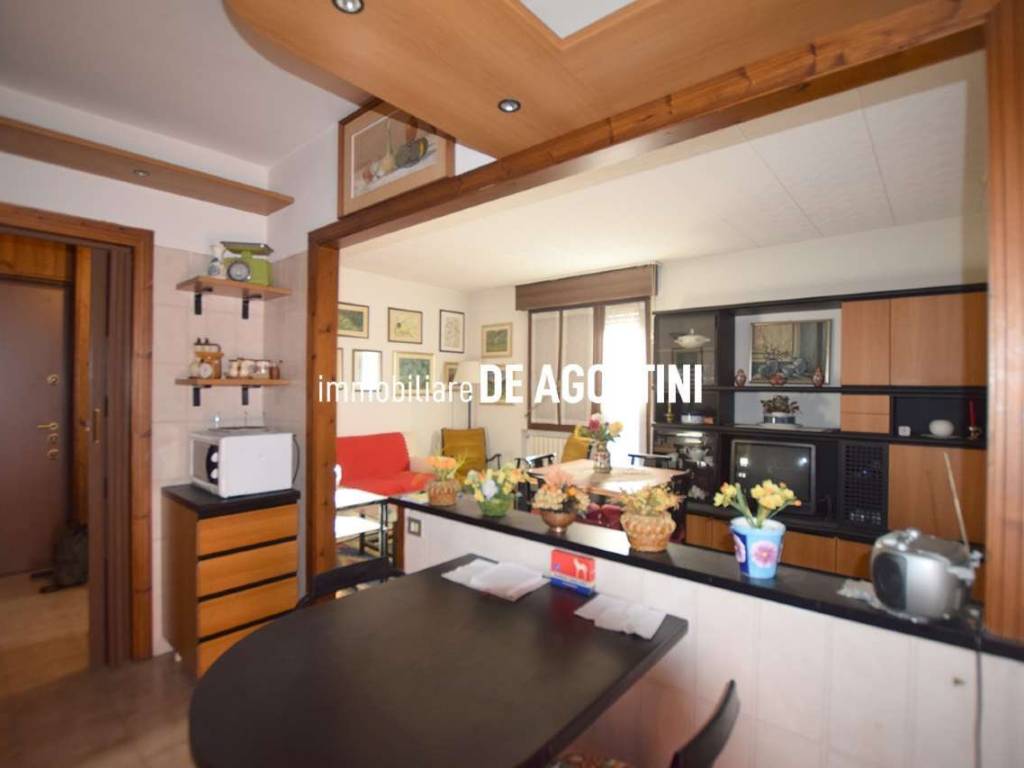 Appartamento a Arona in via Carso - Foto 4