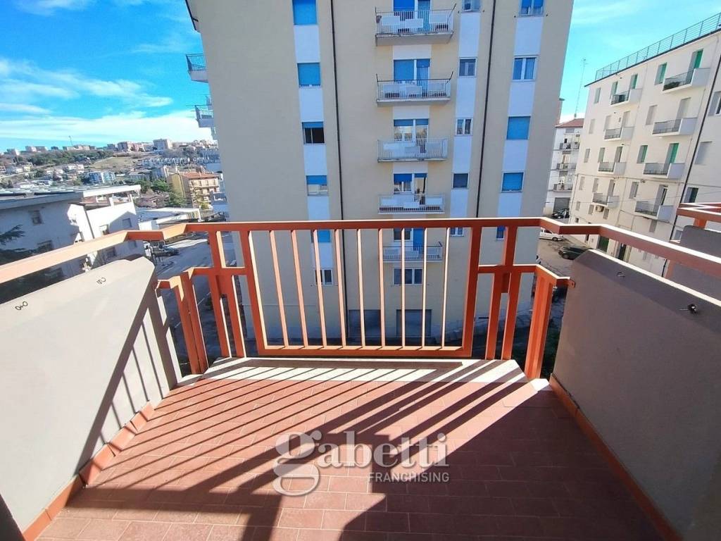 Appartamento a Campobasso in Via Tiberio - Foto 4