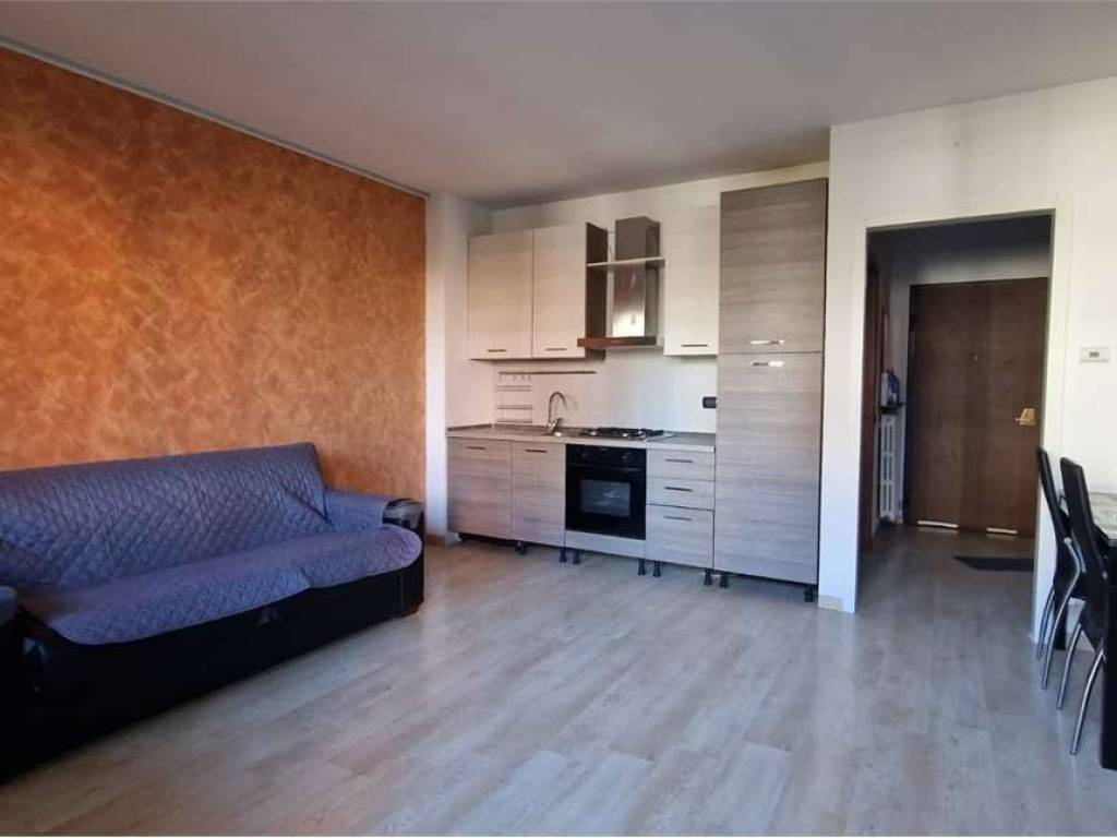 Appartamento a Borgomanero in VICOLO LANCA - Foto 3