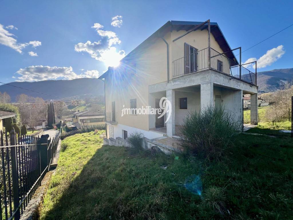Villa a Scoppito in Via Amiternum - Foto 5
