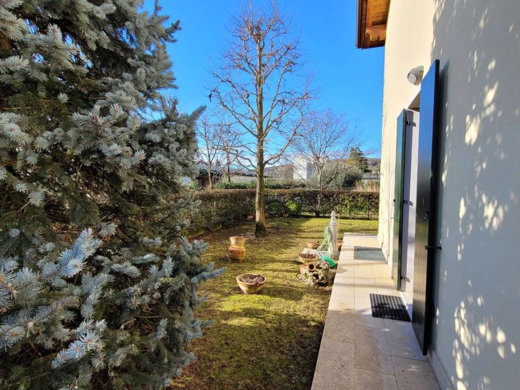 Villa a Tregnago in Via Camillo Benso di Cavour - Foto 5