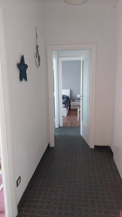 Appartamento a Pomezia in Via Svezia - Foto 4