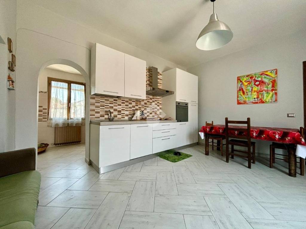 Appartamento a Santo stefano di magra in Via Indipendenza, 3 - Foto 3