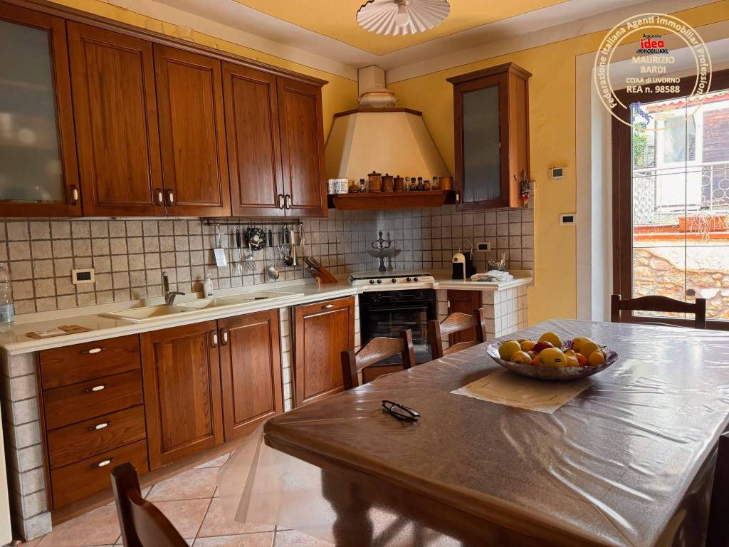 Casa indipendente a Rosignano marittimo in Piazza Pietro Gori - Foto 5