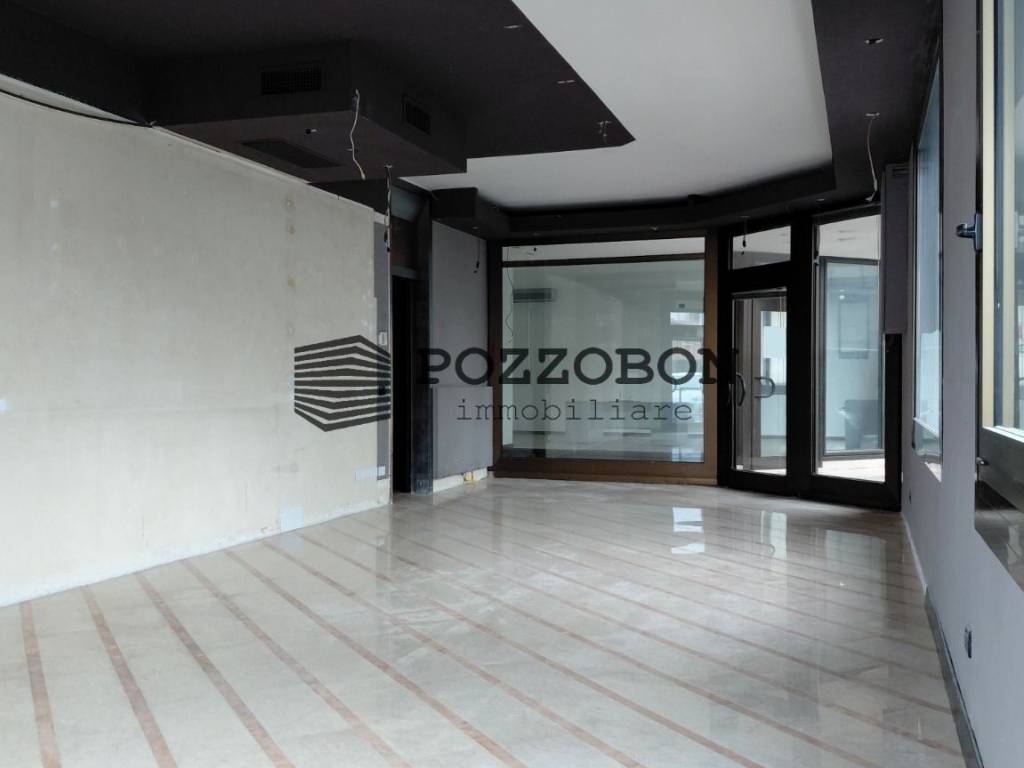 Immobile a Montebelluna in Via Feltrina Centro - Foto 3