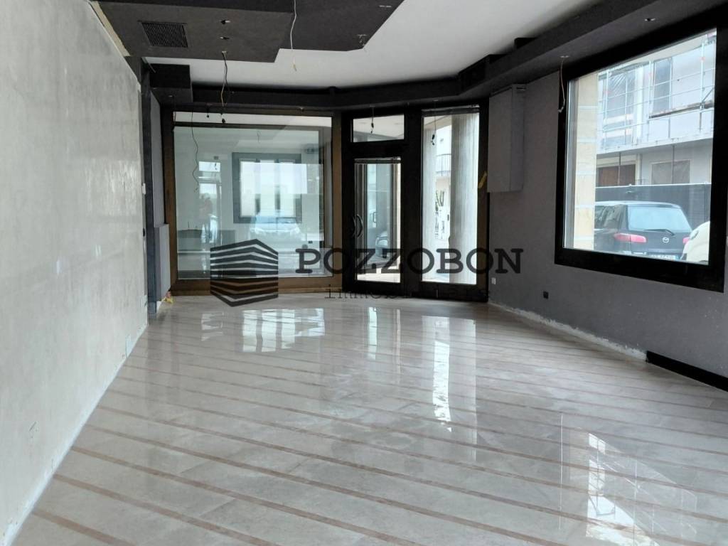 Immobile a Montebelluna in Via Feltrina Centro - Foto 4