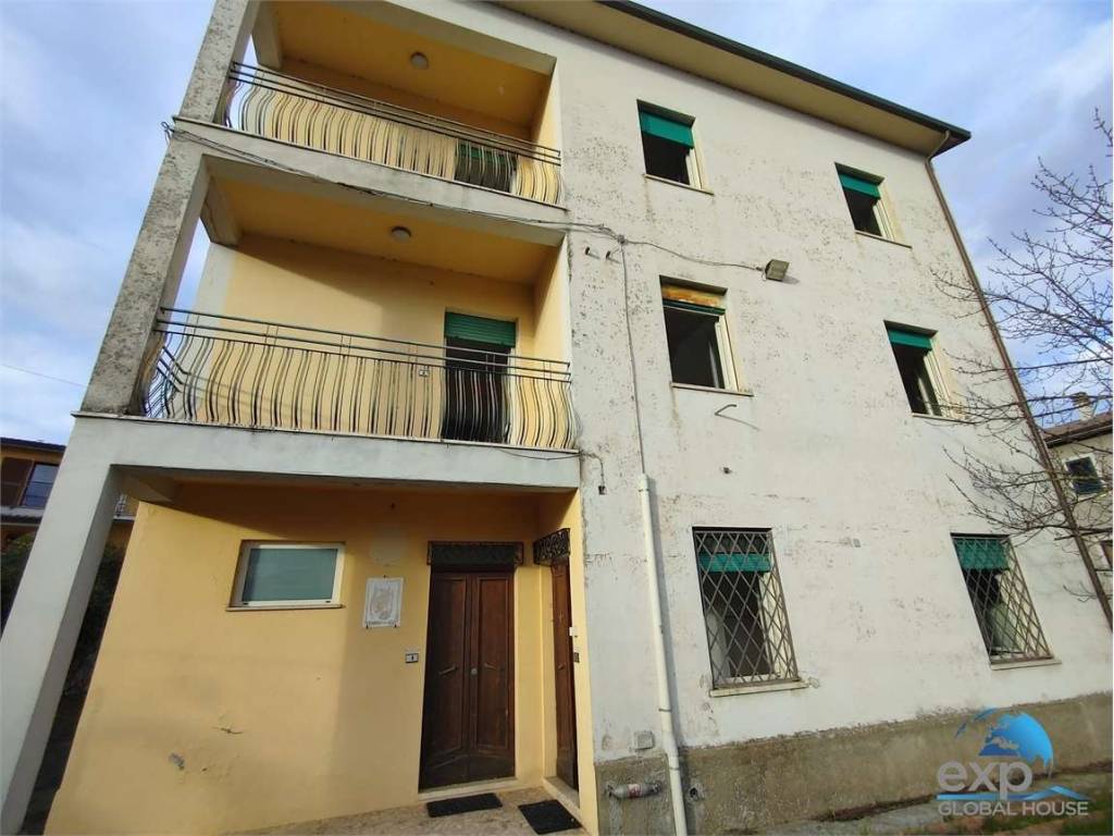 Palazzo / stabile a Marsciano - Foto 5