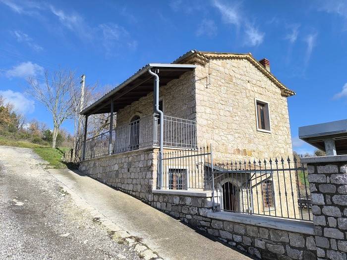 Villa a Gesualdo in Via Lo Luogo - Foto 4