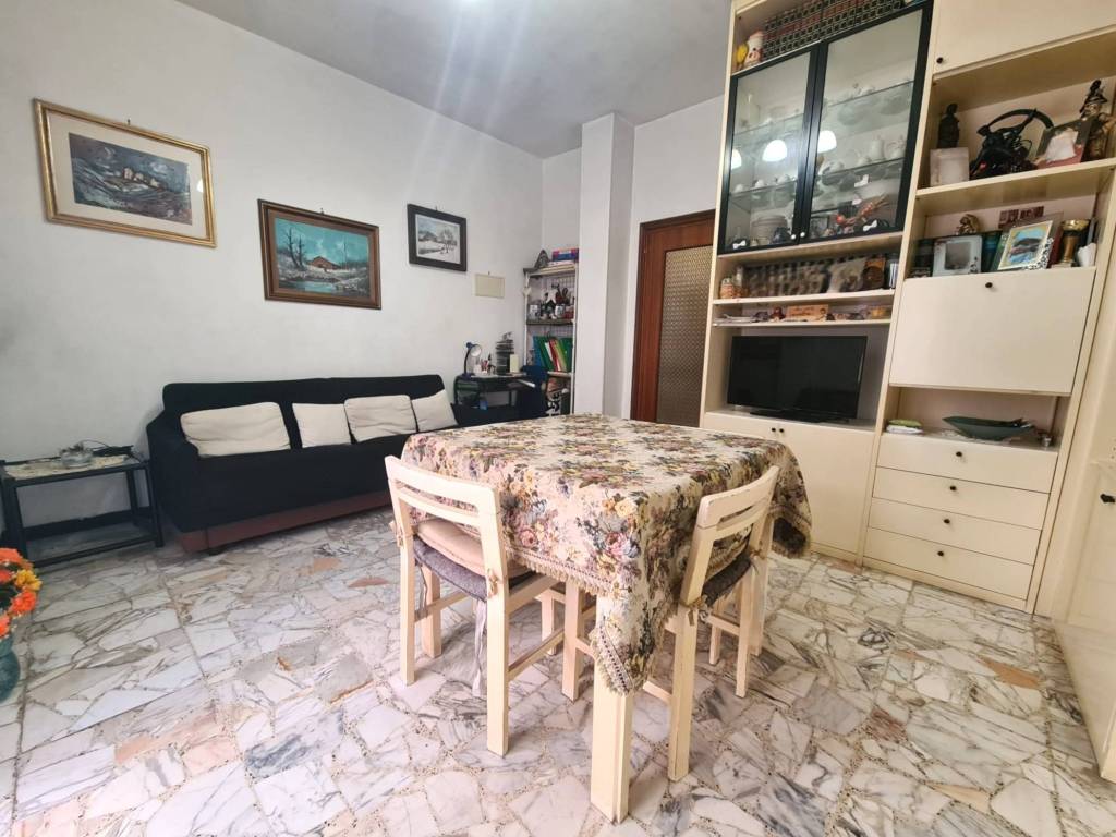 Appartamento a Albenga in Via Adige - Foto 4