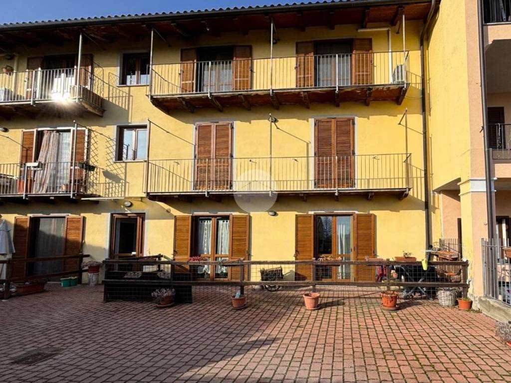 Appartamento a Ivrea in Via Bollengo, 53 - Foto 2