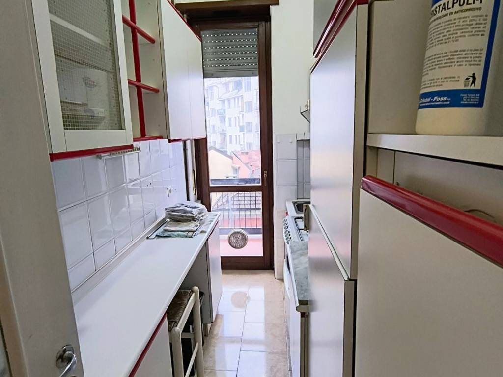 Appartamento a Lodi in Via Nino Dall'Oro - Foto 2