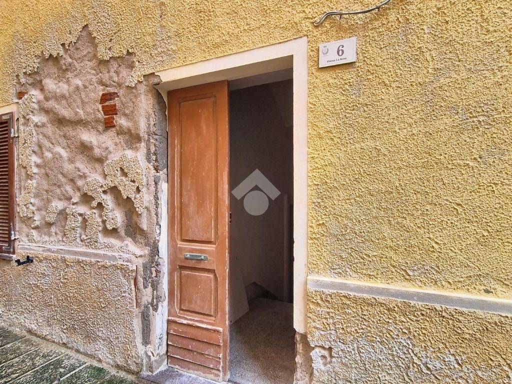 Casa indipendente a Castelsardo in Piazza La Rosa, 9 - Foto 4