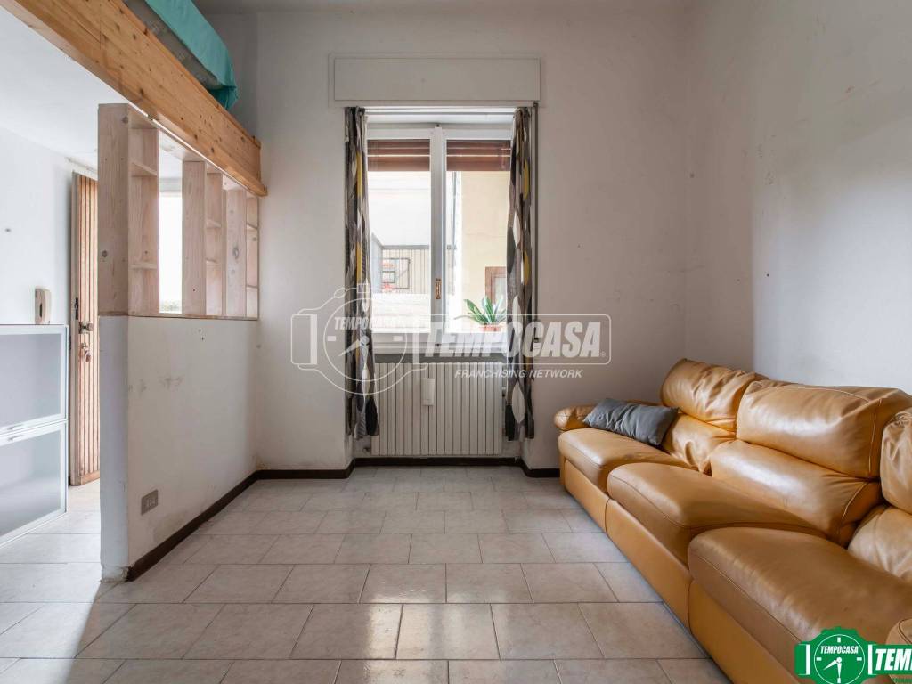 Appartamento a Arese in Via Giannetto Mattei - Foto 2