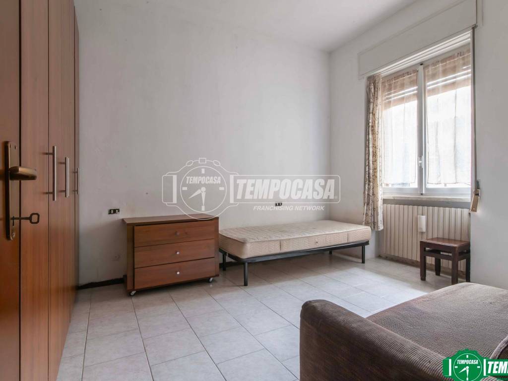 Appartamento a Arese in Via Giannetto Mattei - Foto 4