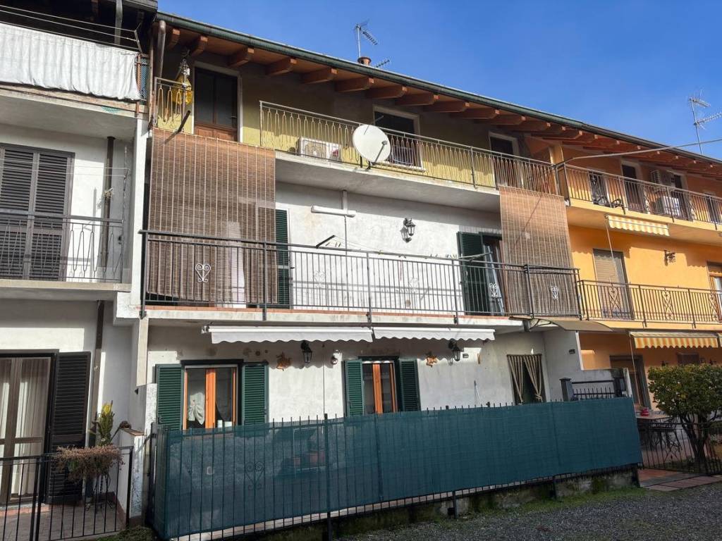 Casa indipendente a Gattico-veruno in Via nobile - Foto 2