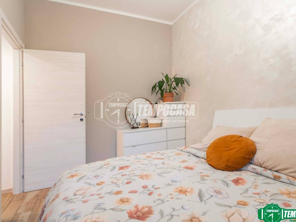 Appartamento a Arese in Via Giannetto Mattei - Foto 4