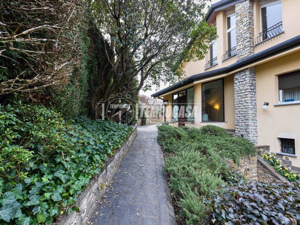 Villa a Oggiono in Via al Trescano 10 - Foto 5