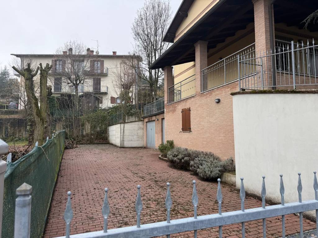 Villa a Serramazzoni in Via Isonzo - Foto 3