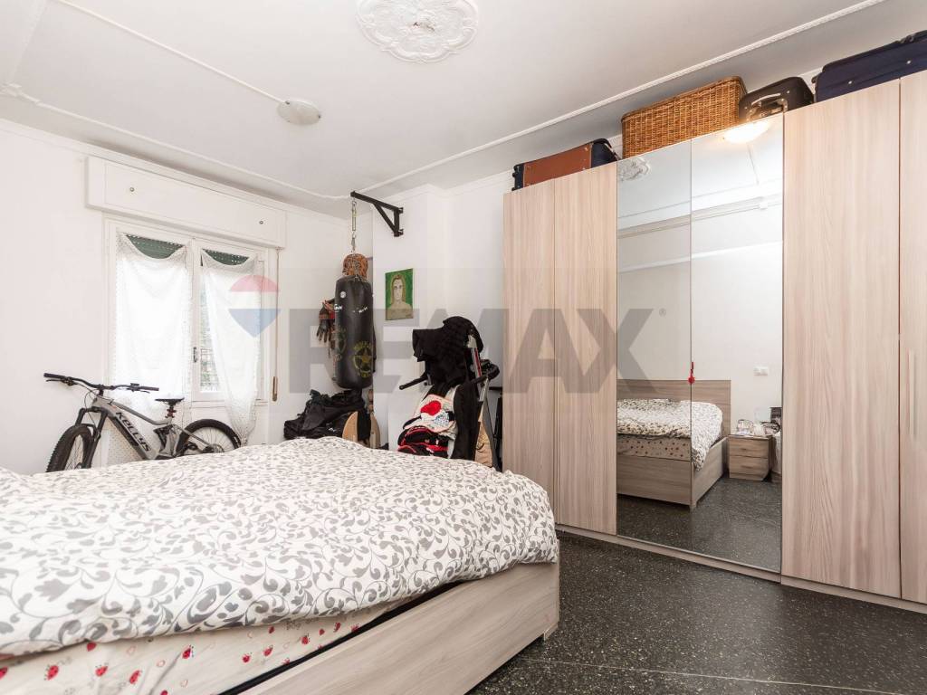 Appartamento a Genova in VIA MANUZIO, 19 - Foto 2