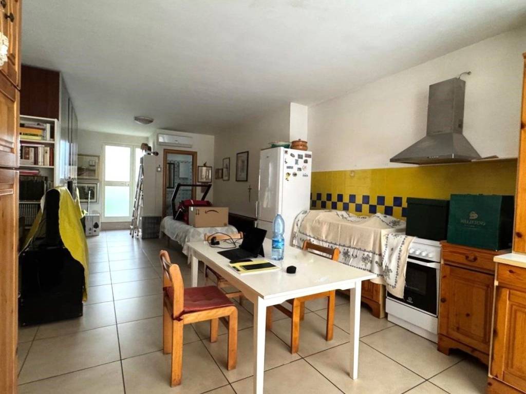 Casa indipendente a Polignano a mare in Via Caduti di Tutte le Guerre - Foto 3