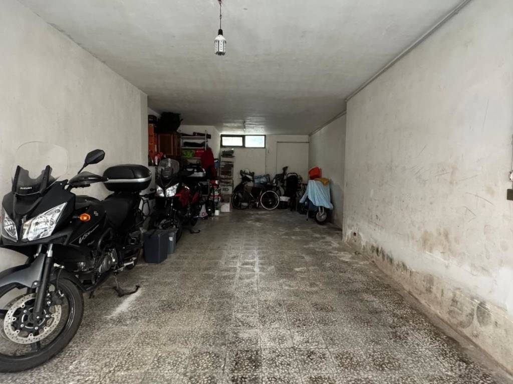 Casa indipendente a Polignano a mare in Via Caduti di Tutte le Guerre - Foto 4