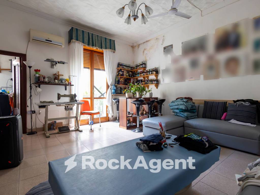 Appartamento a Catanzaro in Vico III Gradoni Porta Marina, 2 - Foto 2