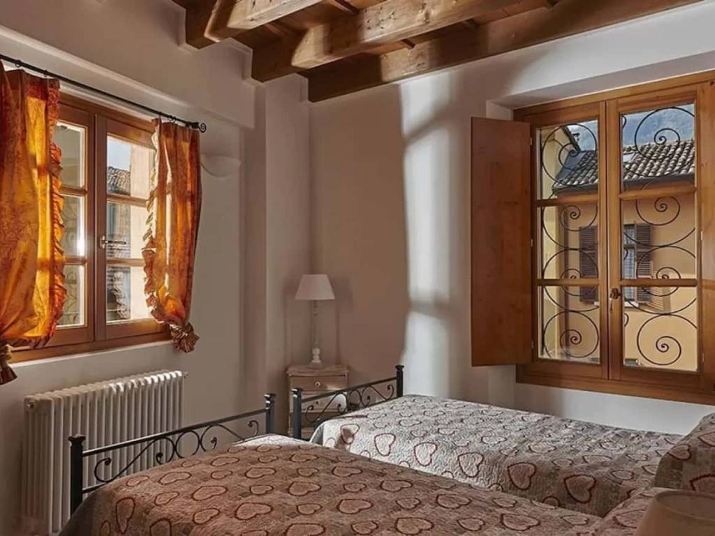 Appartamento a Como in Via Cinque Giornate - Foto 4