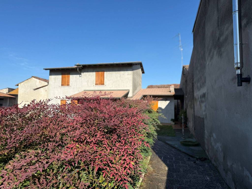 Villa a Corte de' frati in Vicolo Alessandro Volta - Foto 4