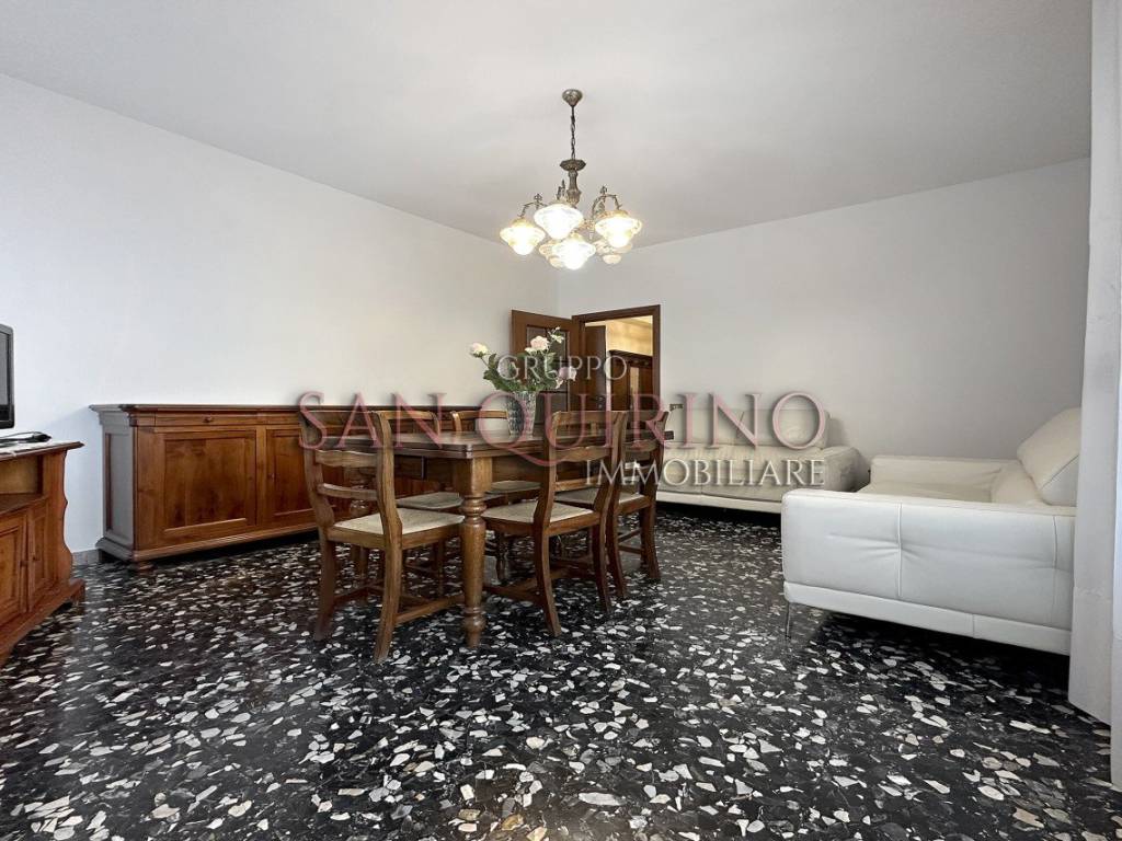Appartamento a San martino in rio in Viale resistenza, 4 - Foto 2