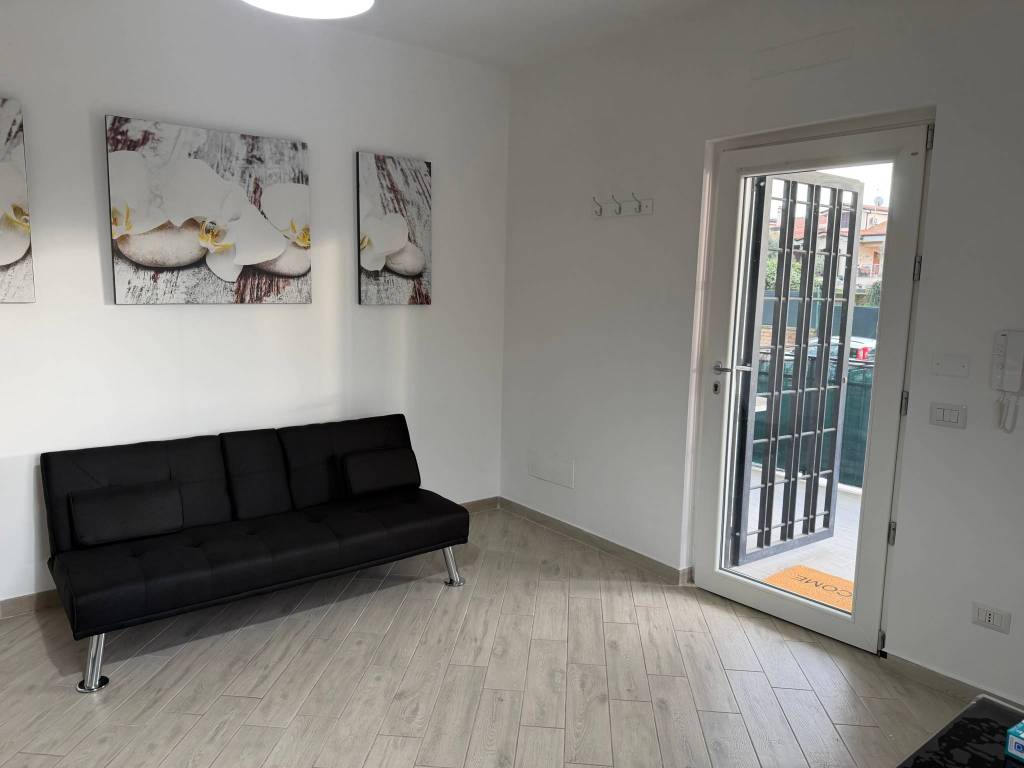 Appartamento a Guidonia montecelio in Via Tacito - Foto 5