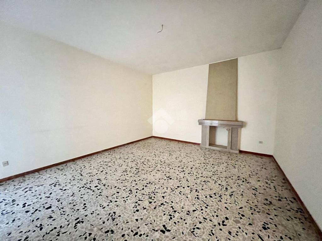 Appartamento a Iglesias in VIA FELICE CAVALLOTTI, 113 - Foto 3