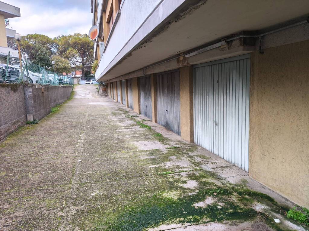 Box / garage a Pescara in Via Matese, 33 - Foto 5