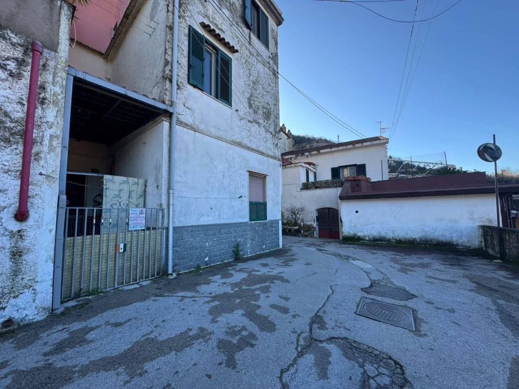 Appartamento a Cava de' tirreni in Via Matteo Monetti - Foto 3